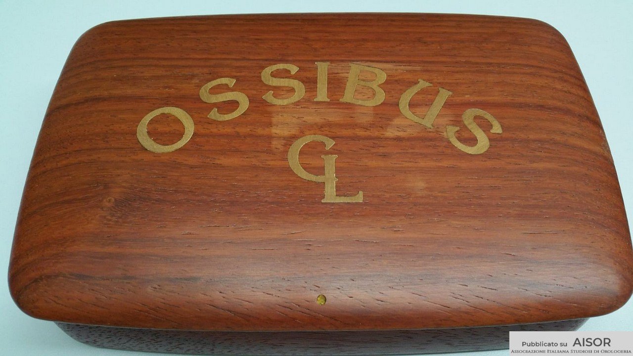 01 Ossibus scatola orologio realizzata da Giuseppe Lama.jpg