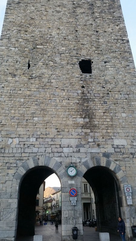 porta torre 1.jpg