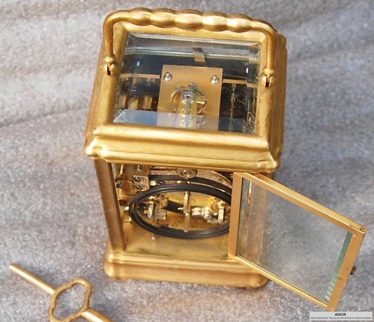 AISOR - pendule officier- 06.JPG