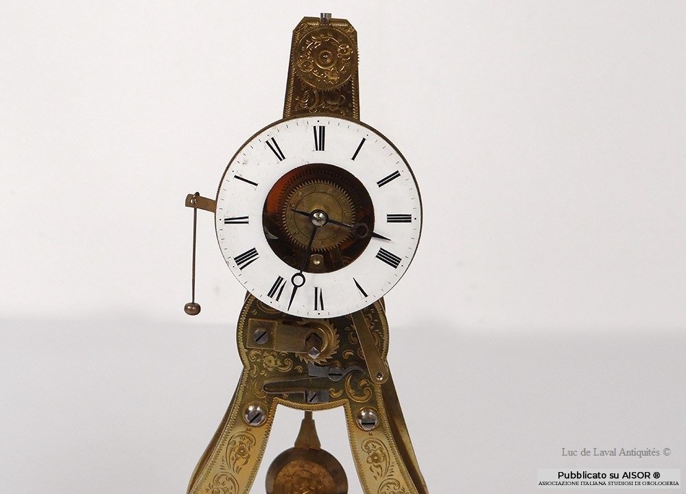 pendule squellette reveil 2.jpg