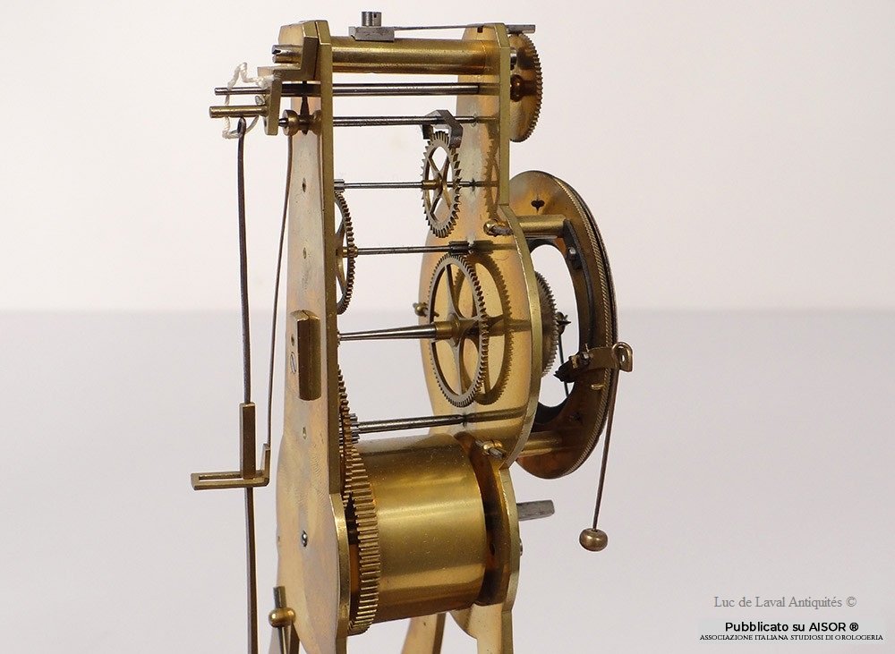 pendule squellette reveil 10.jpg