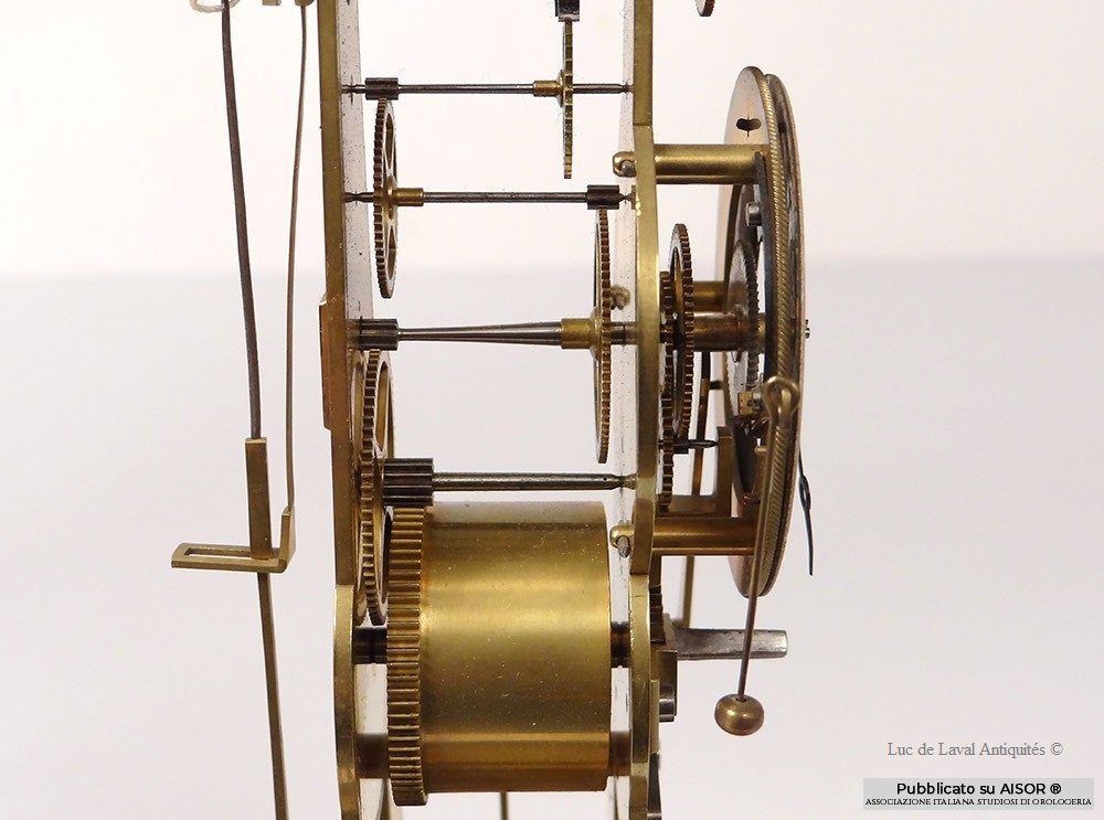 pendule squellette reveil 11.jpg