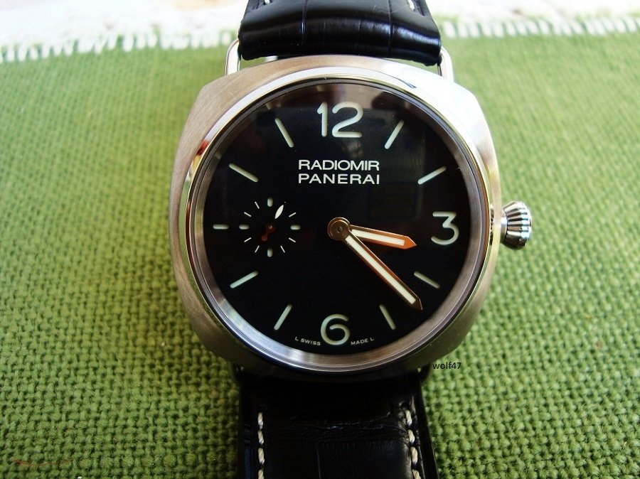 Panerai R32.JPG