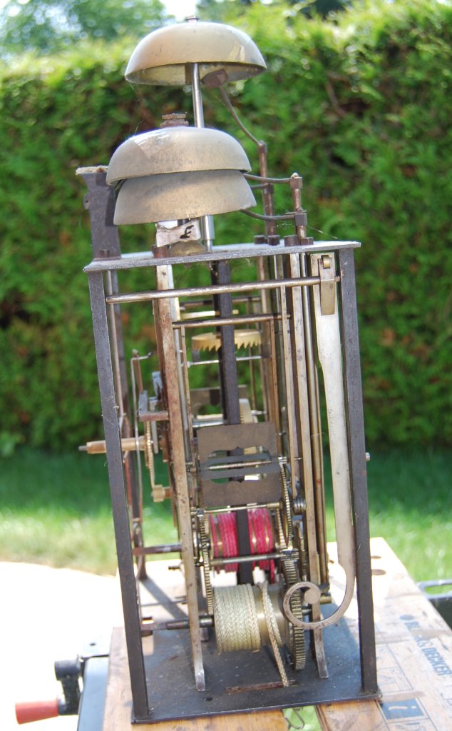 Mouvement quatre cloche de la droite.jpg