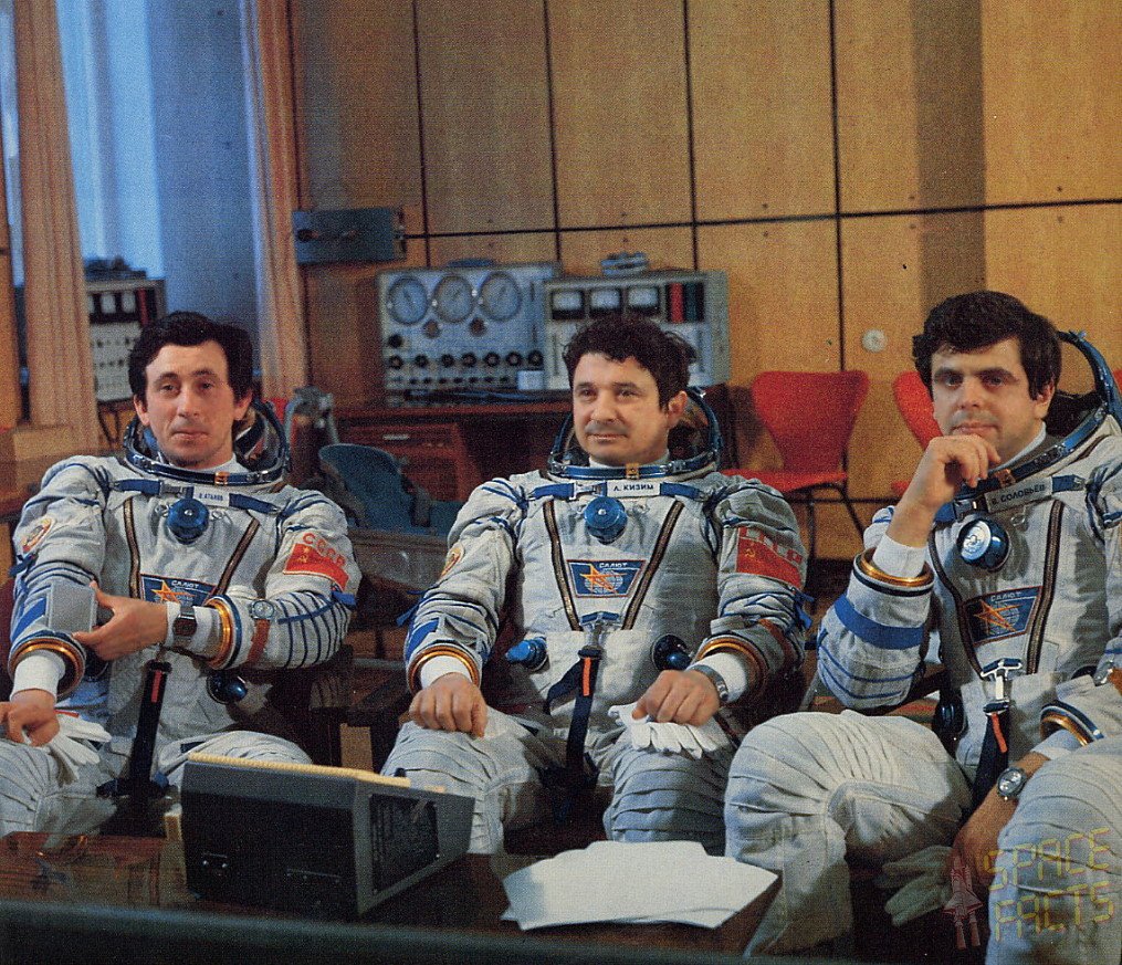 Cosmonauti.jpg