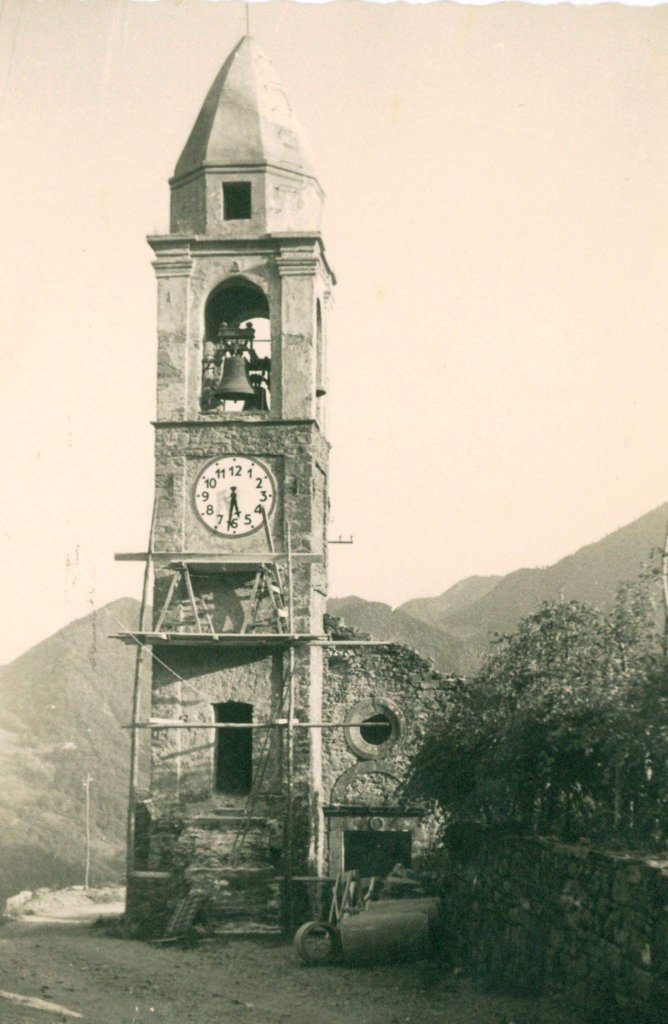 Foto d'epoca Chiesa Montereggio.jpg