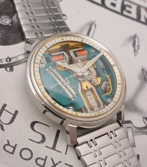 bulova accutron 214 4.jpg