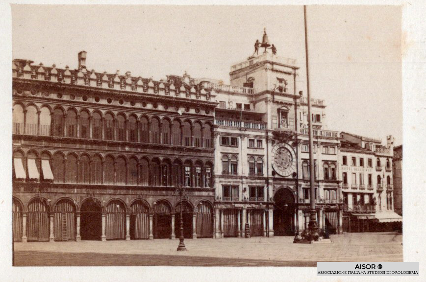 Italia VENEZIA - Orologio San Marco foto epoca - AISOR  1870.png