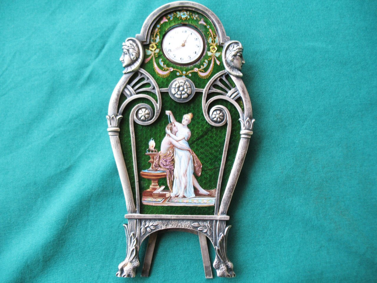 porta orologio in argento.jpg