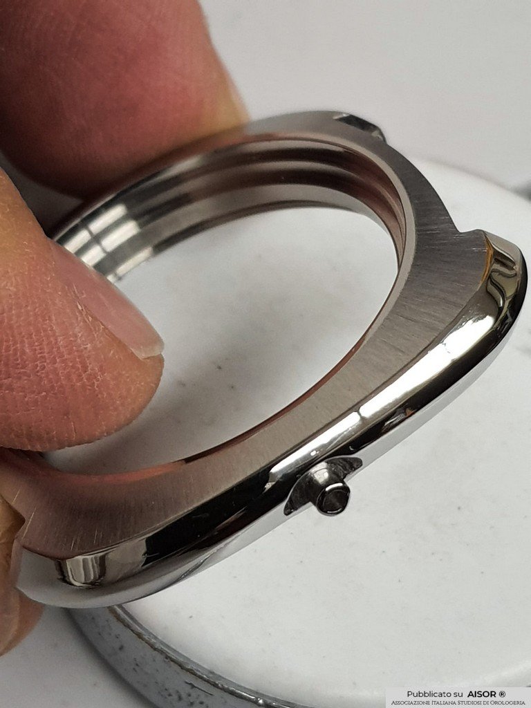 AISOR Rinnovo estetico con radiale cassa Zenith 11.jpg