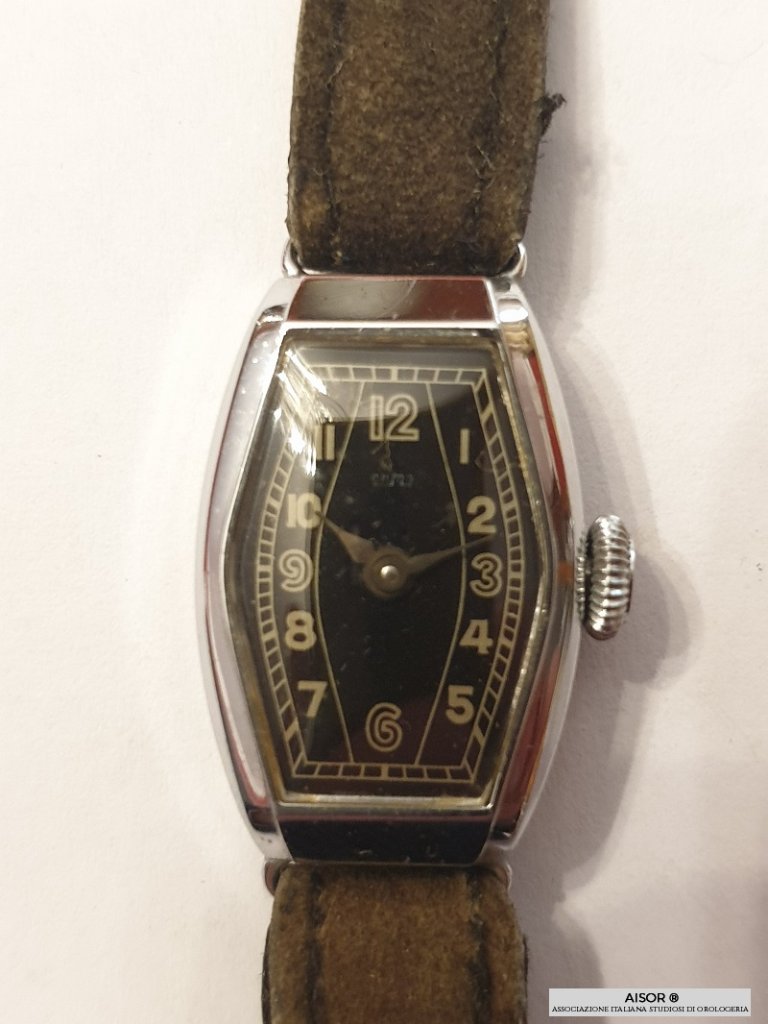 Orma montre 2.jpg