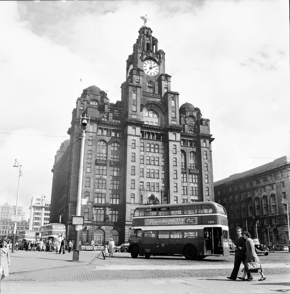 Royal_Liver_Building.jpg