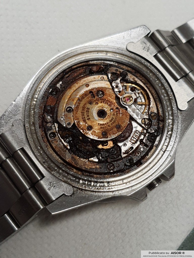 Rolex 3185 ruggine.jpg