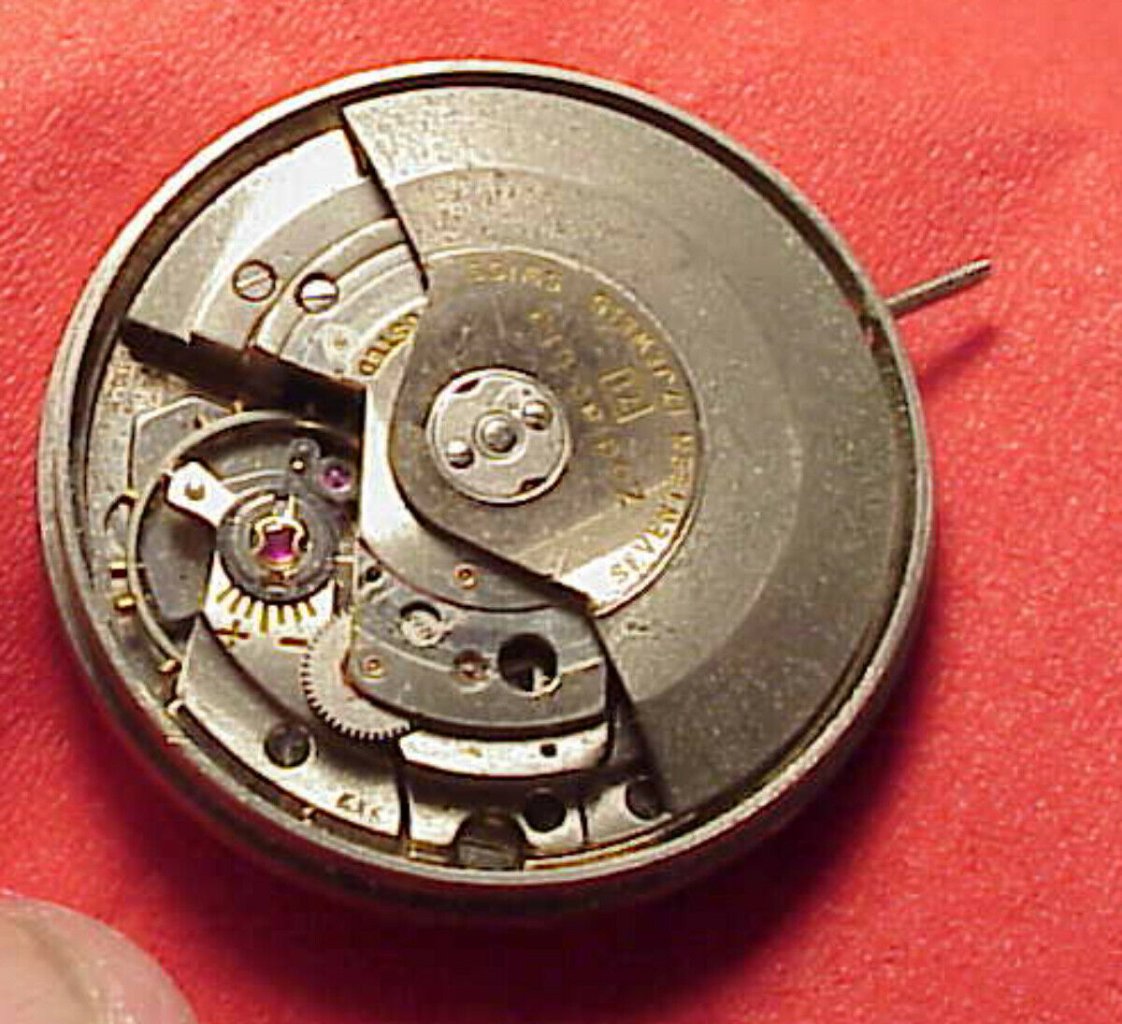 Zodiac-Seawolf-Calibre-71-Vintage-WRISTWATCH-Movement-STANDARD-_57.jpg