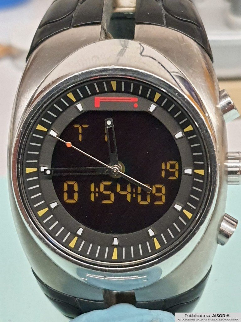 Orologio Sector per AISOR 03.jpg