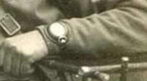 Dettaglio orologio soldato russo 1916.jpg