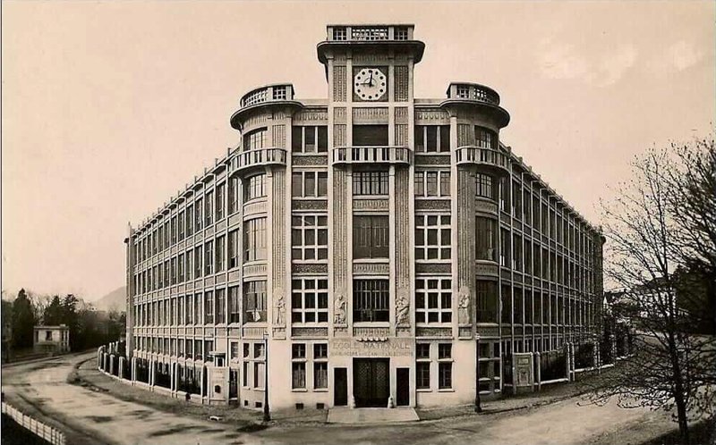 ecole horlogerie besancon 1.jpg