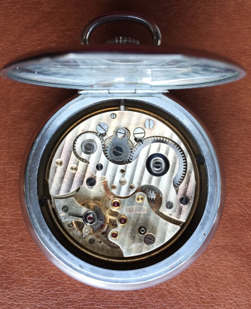 angelus240_pocket_watch1.jpg