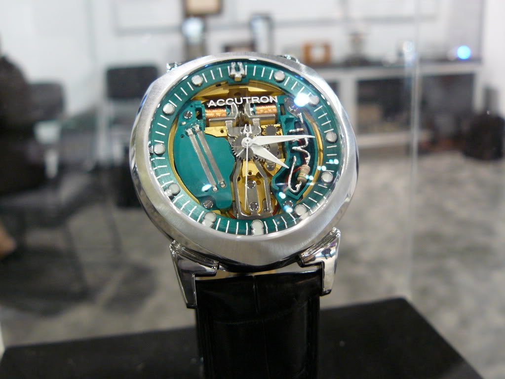 Accutron-214-Spaceview.jpg