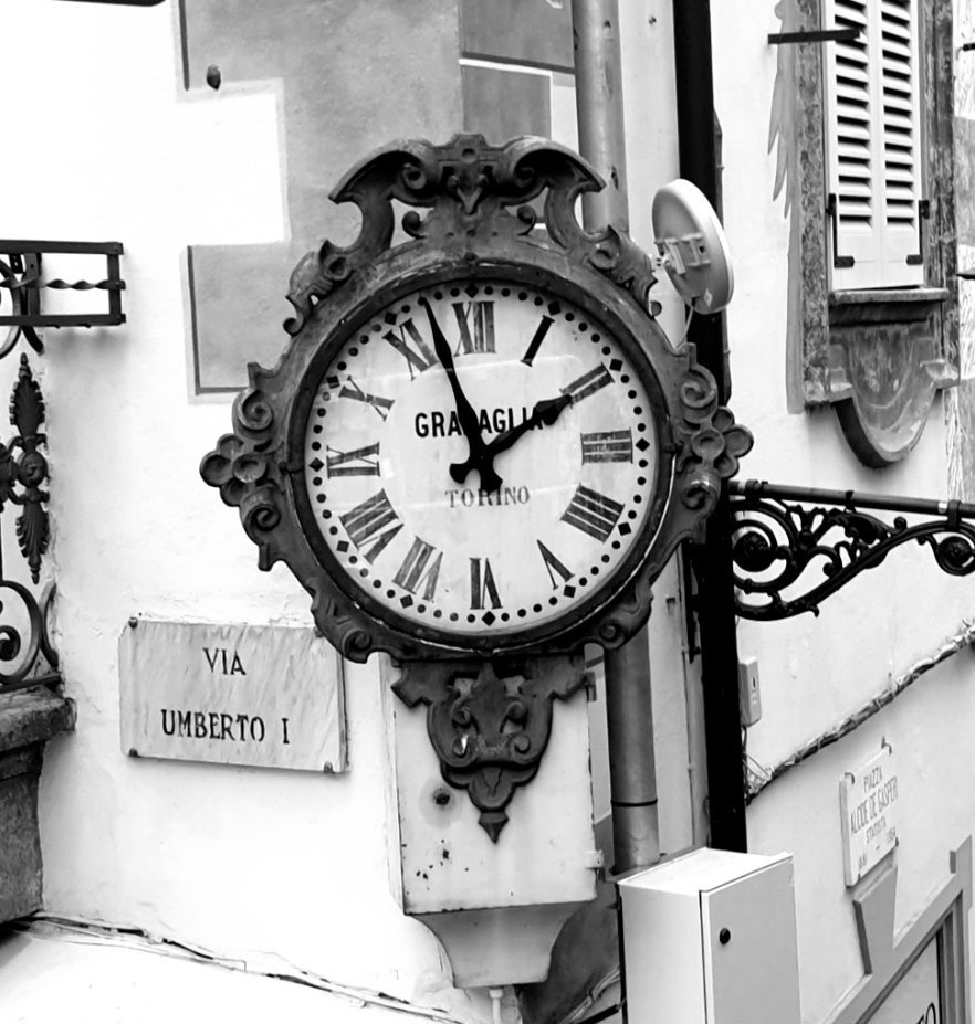 orologio Varallo Sesia - Granaglia Torino.jpg